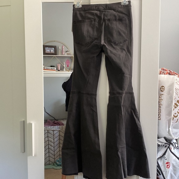 free people just float on flare jeans - Picture 3 of 8